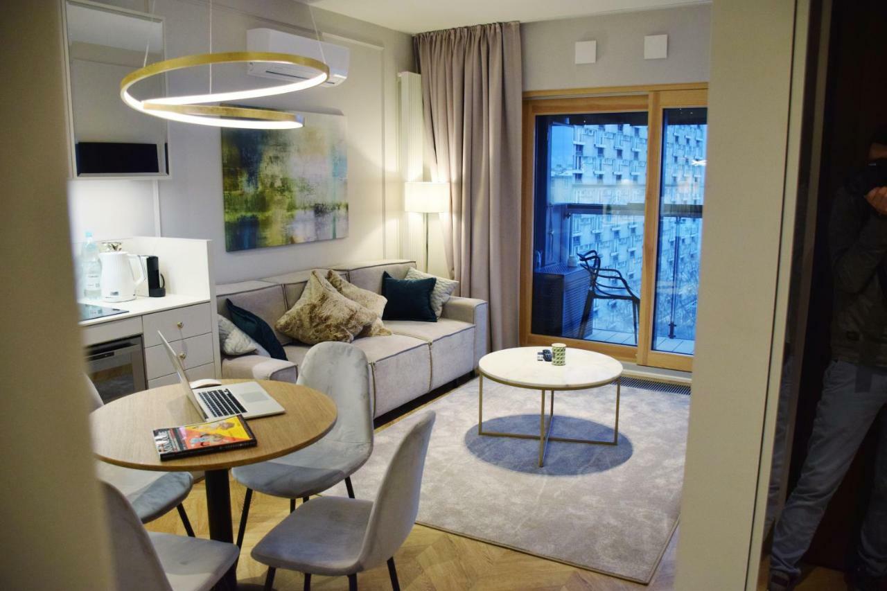 Mennica Residence Apartments By Renters Prestige Варшава Экстерьер фото